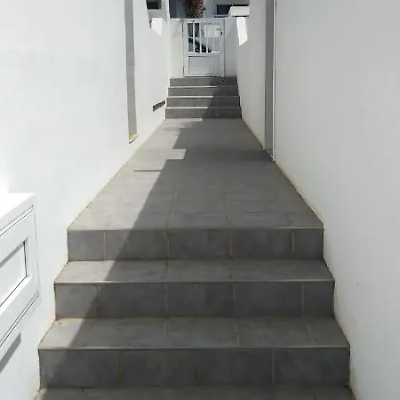 Aries Villa Tías