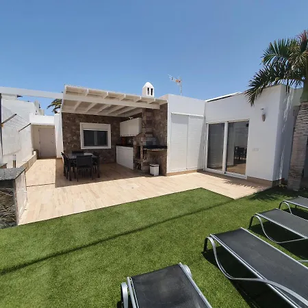 Villa Aries